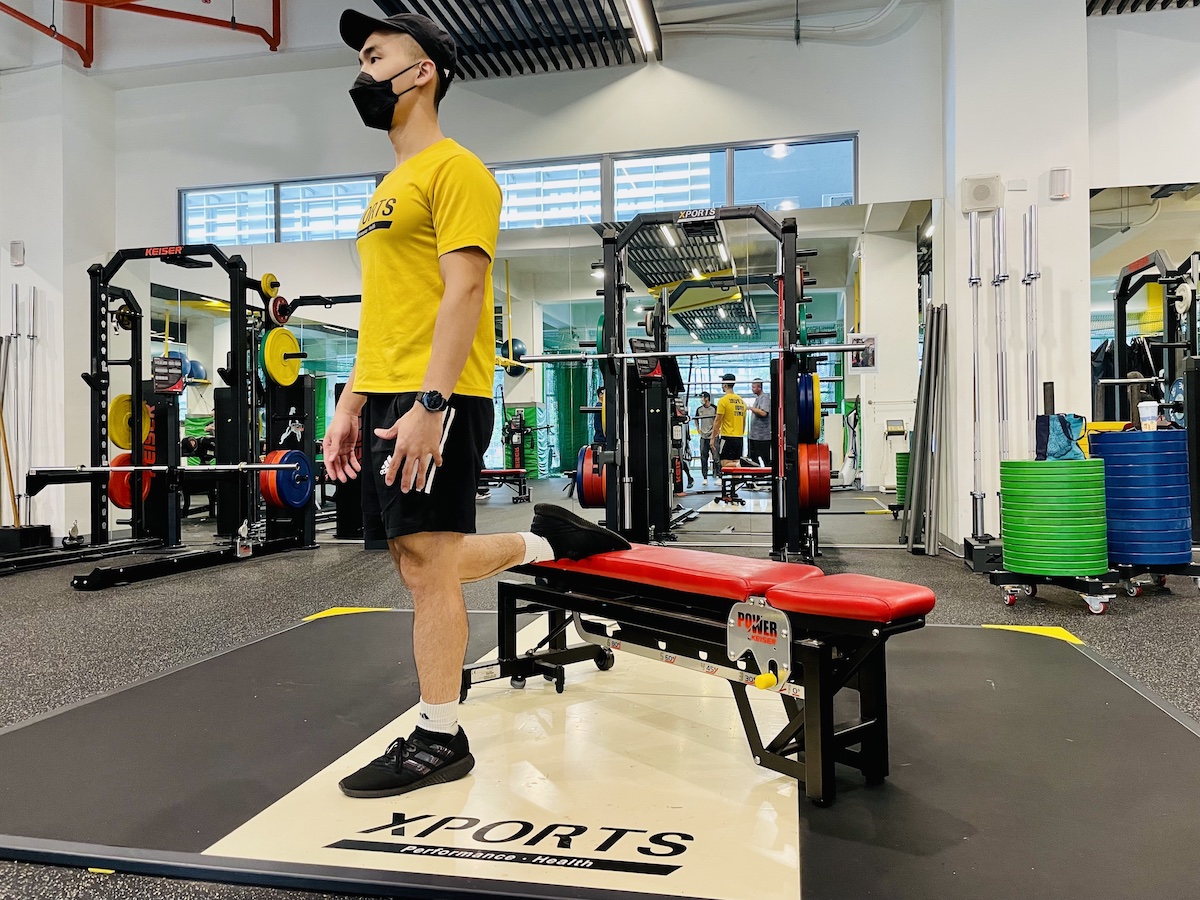 分腿深蹲-新手跑者-鍛鍊