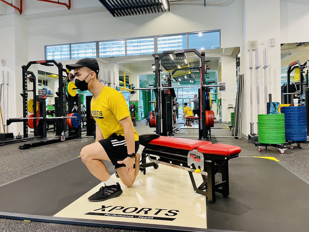 分腿深蹲-新手跑者-鍛鍊