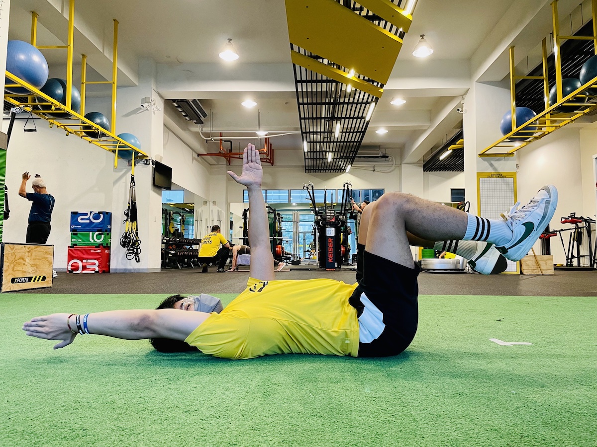 核心肌群-死蟲子式-初階版-2