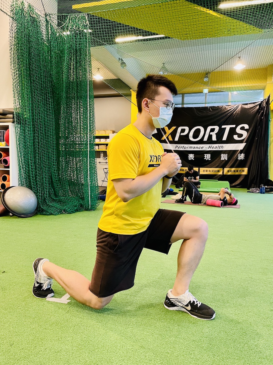 台灣百岳-下肢鍛鍊-單腳蹲