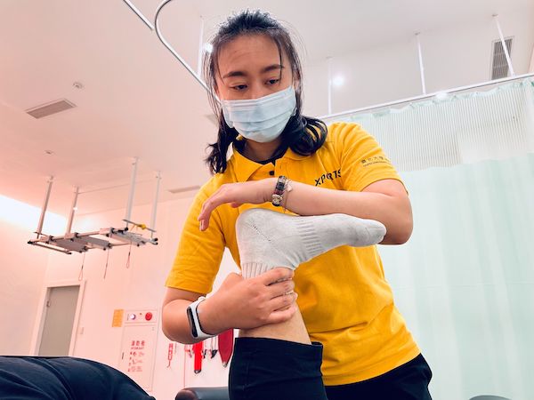 鐵腿鐵屁股-雙人按摩-小腿按摩流程-4