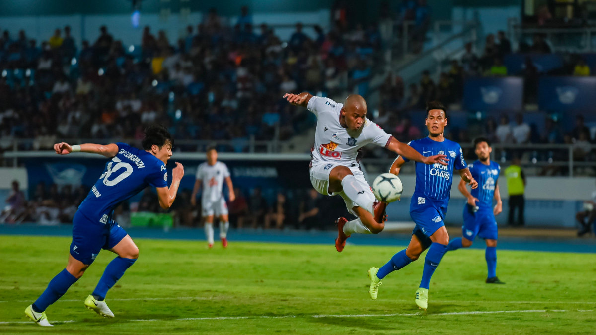 足球-運動伸展-關節肌肉受損-cover