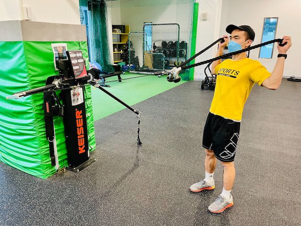 投球-肩膀受傷-Y字型反向飛鳥-02