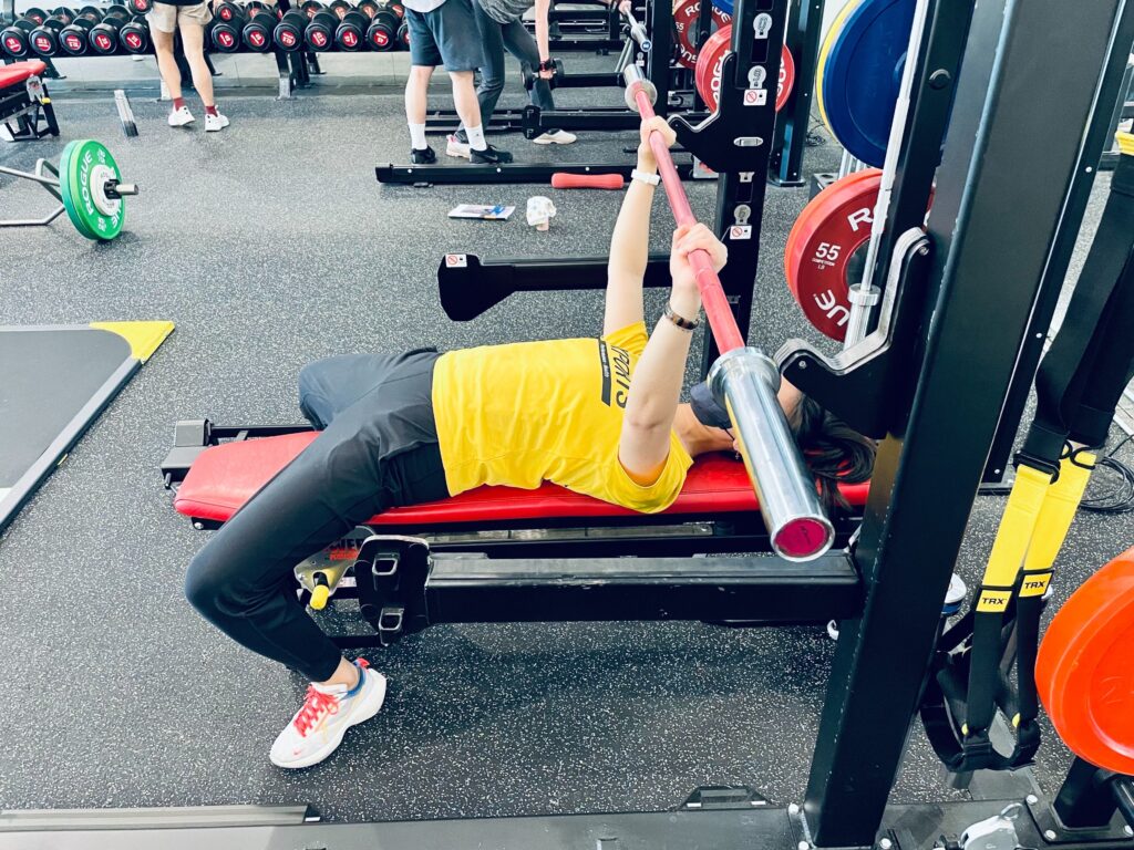 上半身瞬間爆發力-槓鈴臥推-3-2