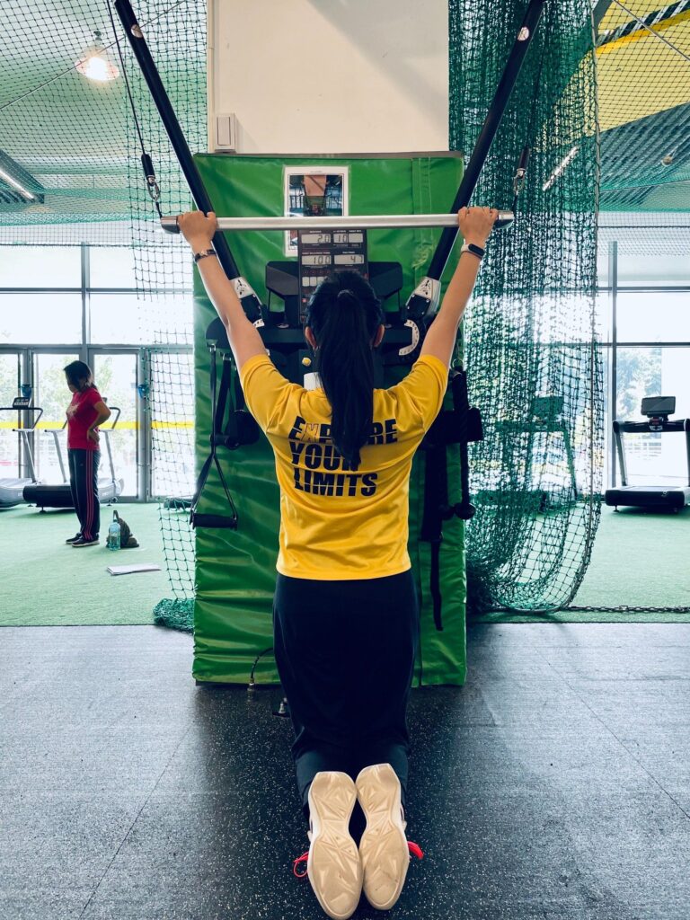 上半身瞬間爆發力-滑輪下拉-7-1