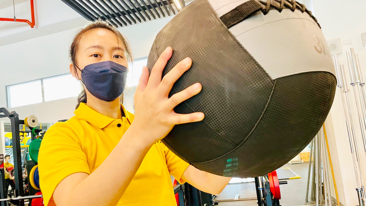 五十肩-重訓-肩膀-背