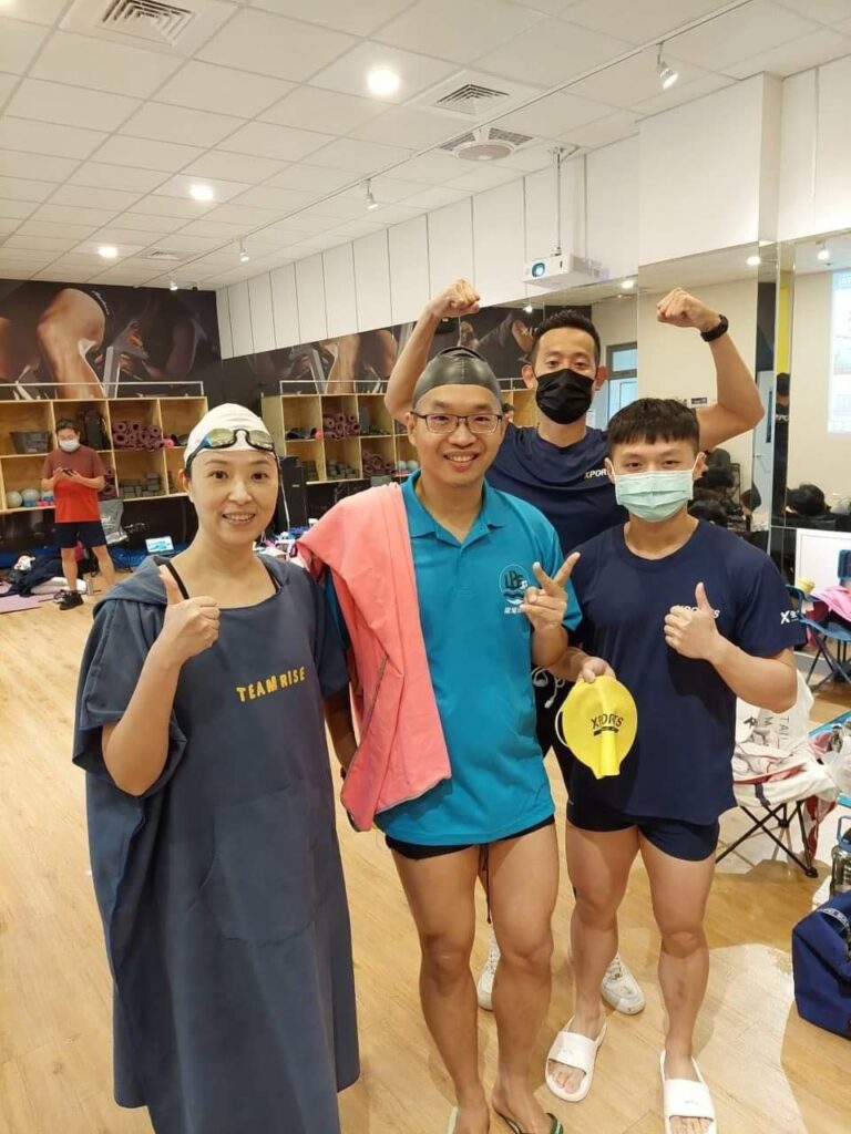 第三屆 XPORTS盃游泳分齡邀請賽前些日子風光落幕，主辦方不但提供完善親切的服務，更帶給小朋友和家長連兩天優質的賽事體驗，可說是場不可多得的難得游泳活動